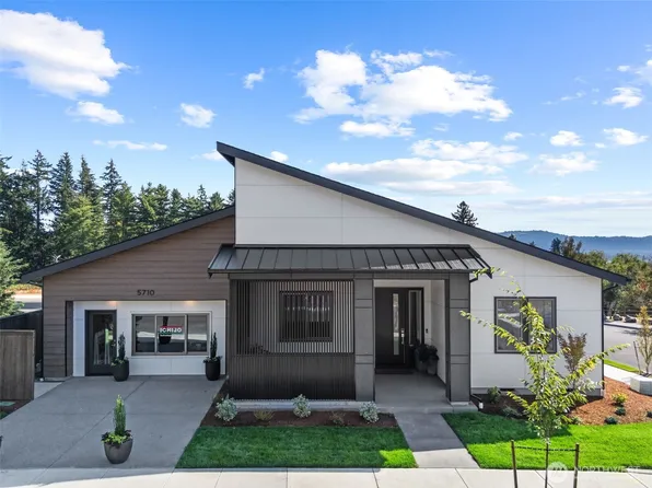 5770 P Street, Washougal, WA 98671