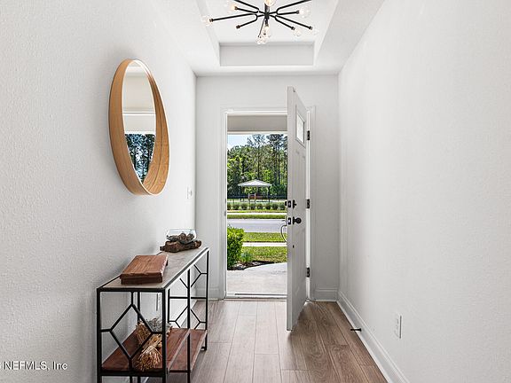3rd image of 13559 HOLSINGER Boulevard