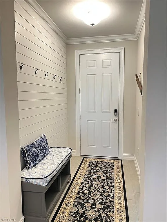 4 bed, 2.0 bath, 2034 sqft, $4,200 — Photo 3