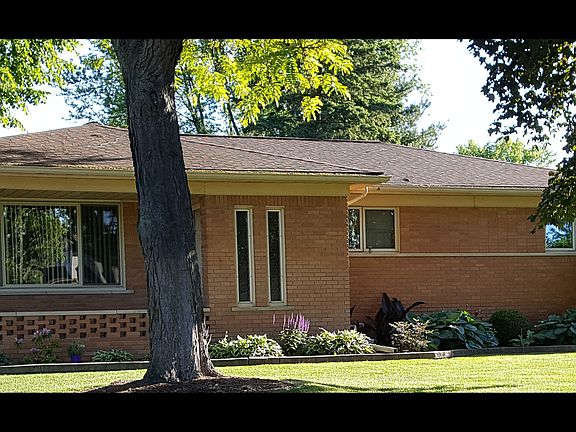 2nd image of 5057 Woodberry Dr