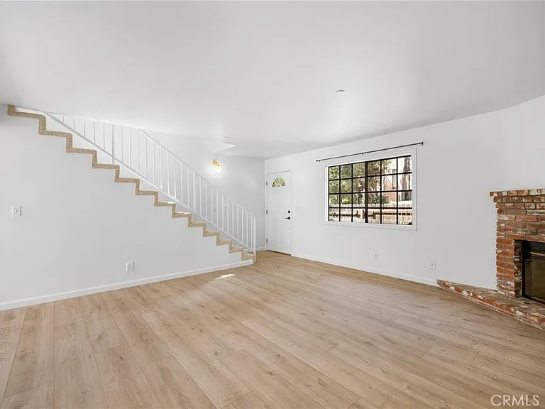 2747 Hermosa Ave #6 — Photo 6