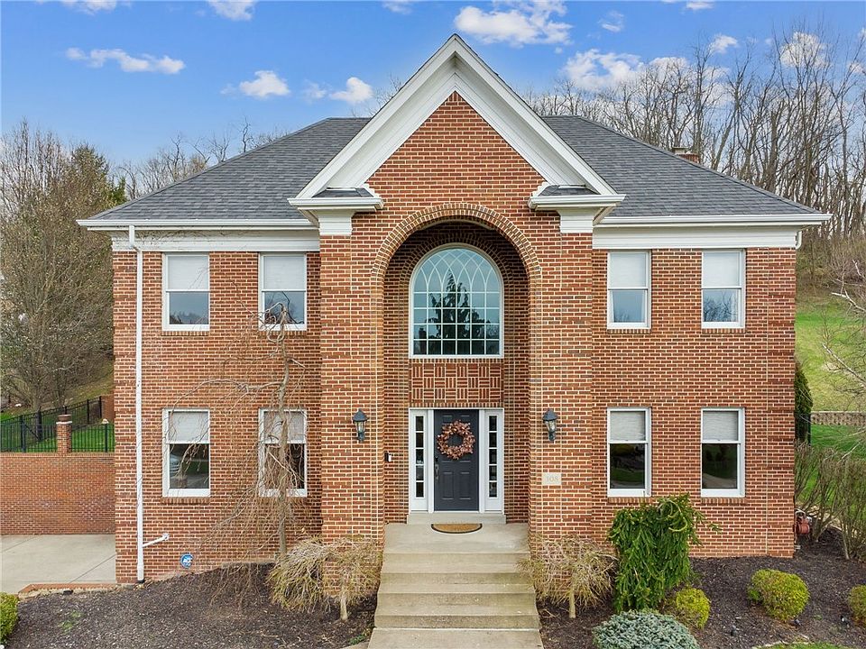 1st image of 308 Washington Woods Dr