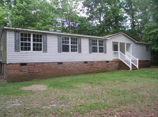 162 Strawberry Creek Ln, Callands, VA 24530