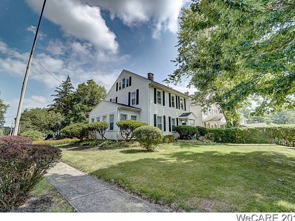 2nd image of 1436 Lowell Ave