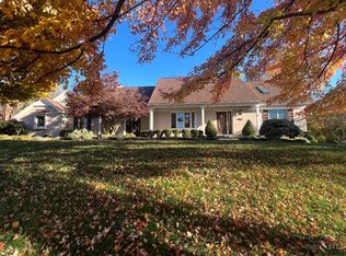 7265 Willowood Dr, West Chester, OH 45241