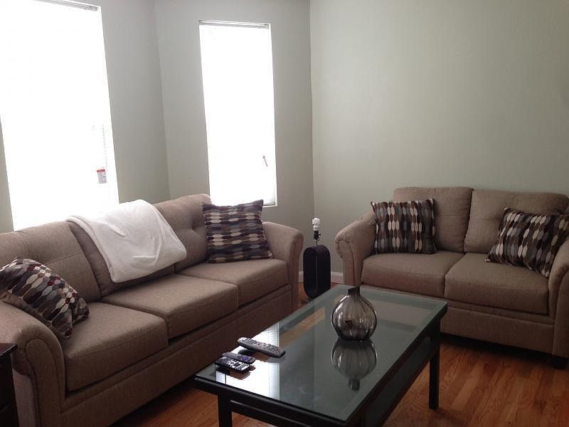 2nd image of 3976 Washington St #1