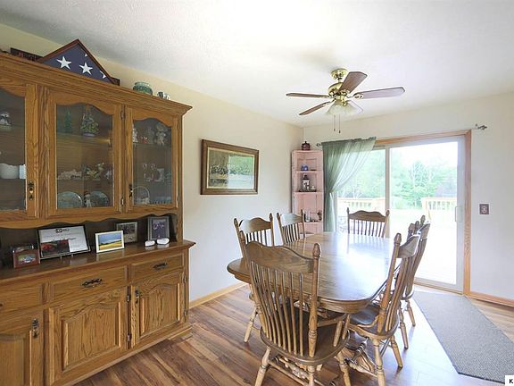4th image of 723 Daffodil Dr