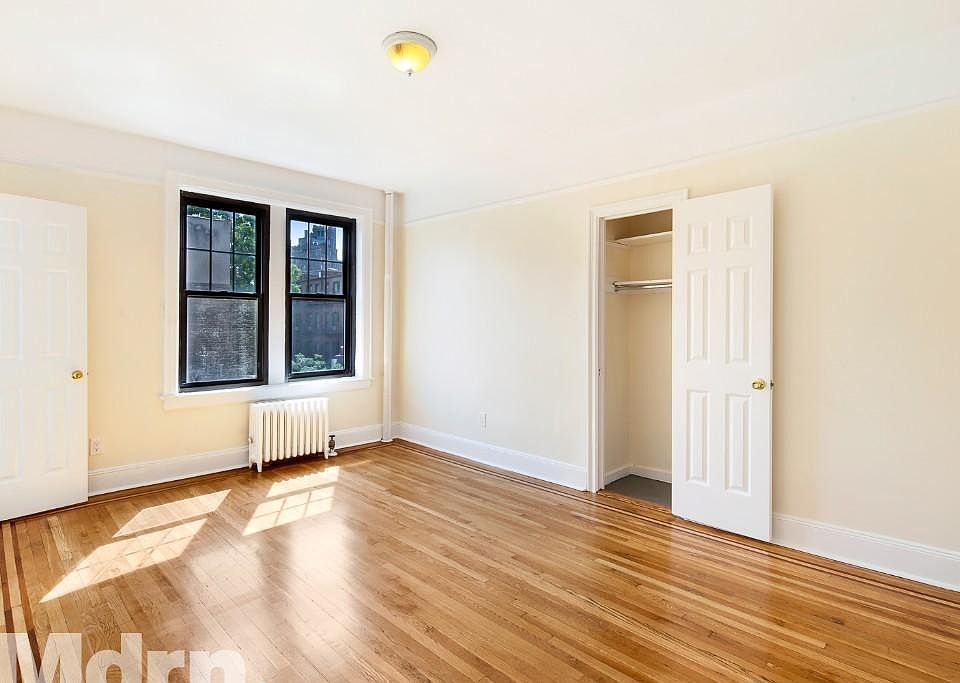 1st image of 218 W 10th St APT 5D