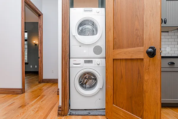 Rented by MySpaceNYC | media 12