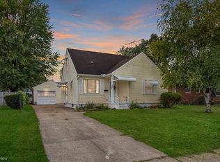 100 E Woodsdale Ave, Akron, OH 44301