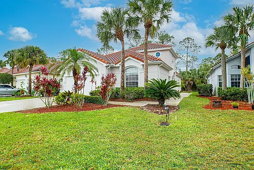 160 Lady Palm Dr Photo 1