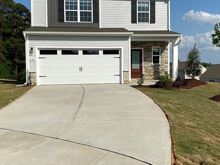 620 Access Dr — Photo 2