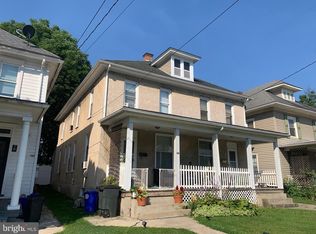 112-114 S Queen St, Shippensburg, PA 17257