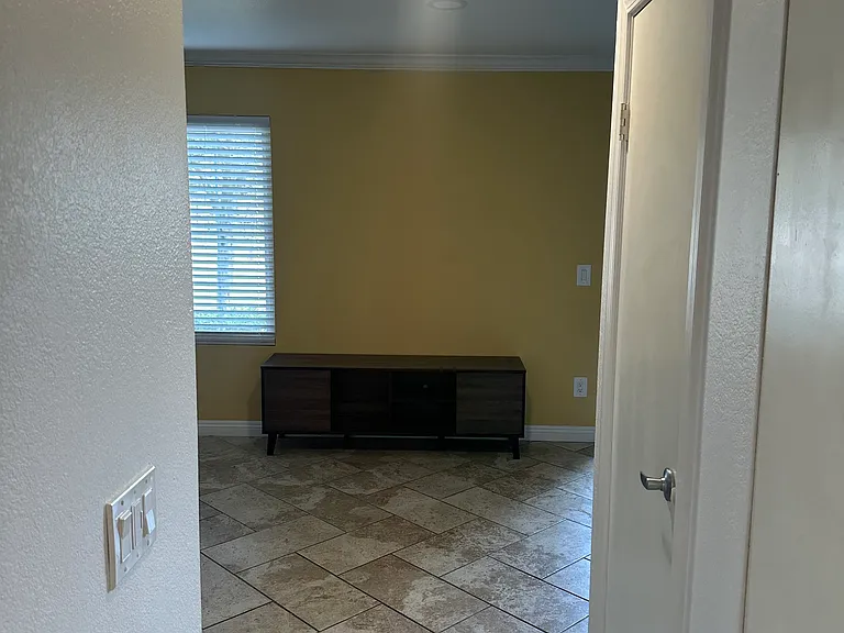 15094 Avenida Venusto #213 — Photo 17
