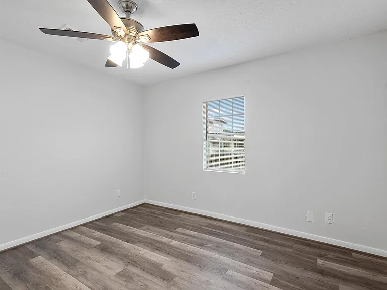 7307 Avenue H #B — Photo 11