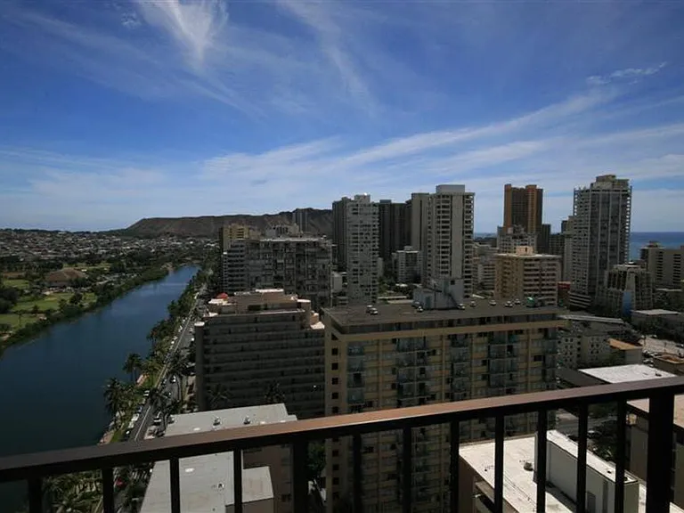Diamond Head Alawi Canal View from Lanai