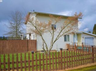 525 S 16th St, Cottage Grove, OR 97424