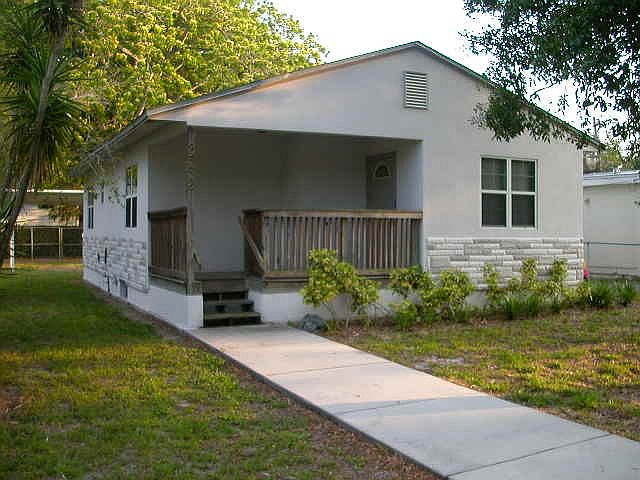 1st image of 2552 41st Ave N