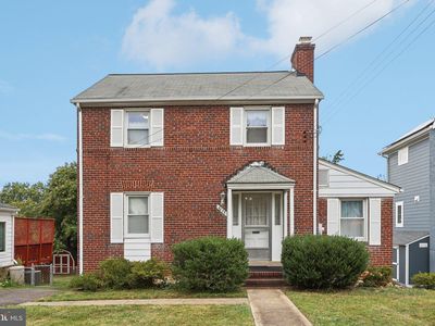 6033 19th Rd N, Arlington, VA, 22205