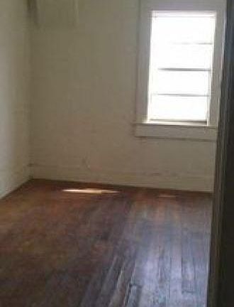 3rd image of 2311 N Raynor St