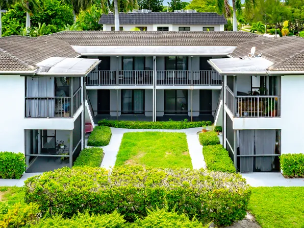 6499 NE 7th Ave APT 7, Boca Raton, FL 33487