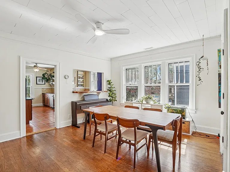 31A Oakwood St — Photo 8