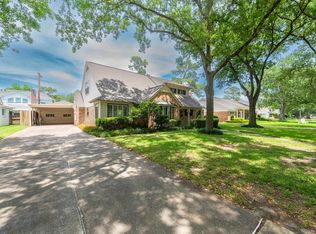 13914 Perthshire Rd, Houston, TX 77079