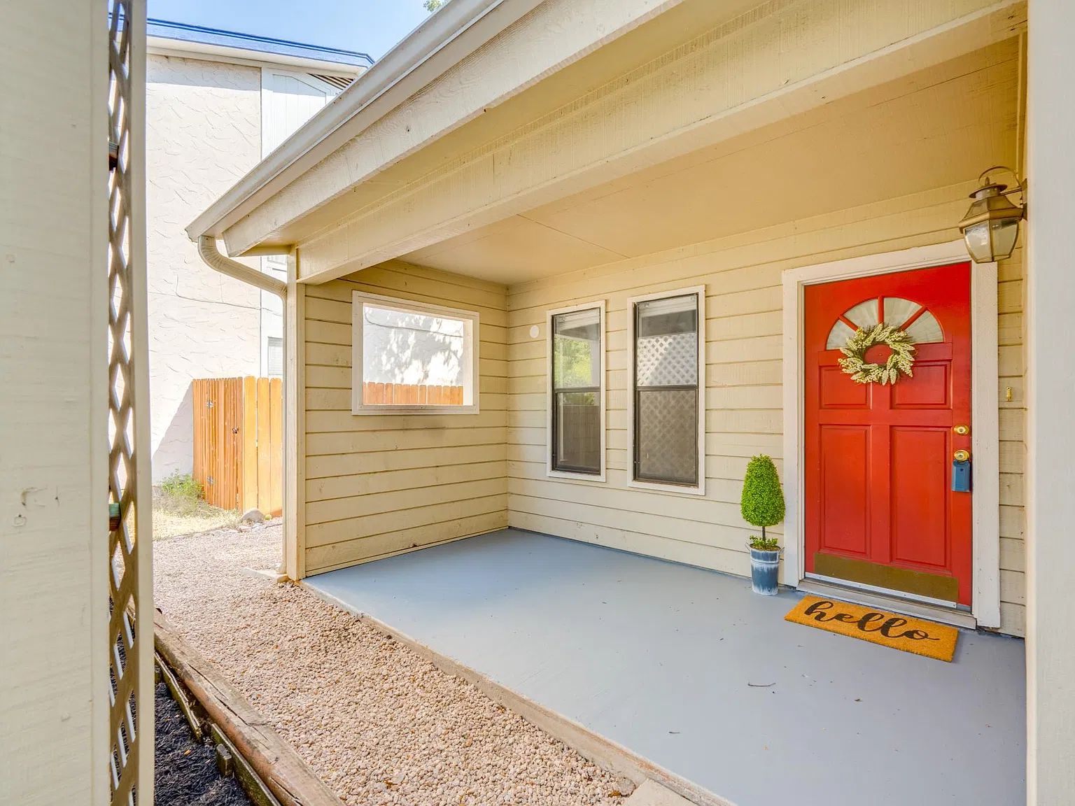 2 bed, 1254 sqft, $2,199 — Photo 3