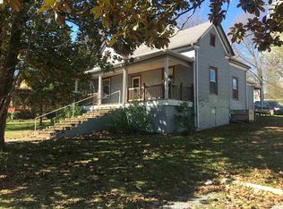 422 Georgia Ave, Etowah, TN 37331