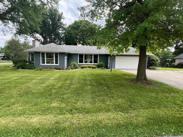 8934 389th AVENUE, Burlington, WI 53105