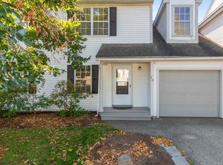 10 Kristen Ct, Williston, VT 05495