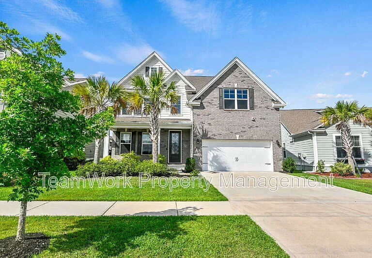 233 Seaworthy St — Photo 1