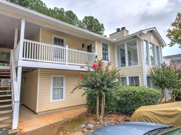 605 Augusta Dr SE, Marietta, GA 30067