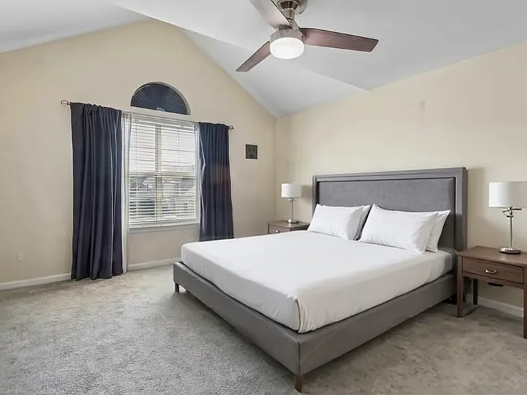 503 Hamlet Ct — Photo 6