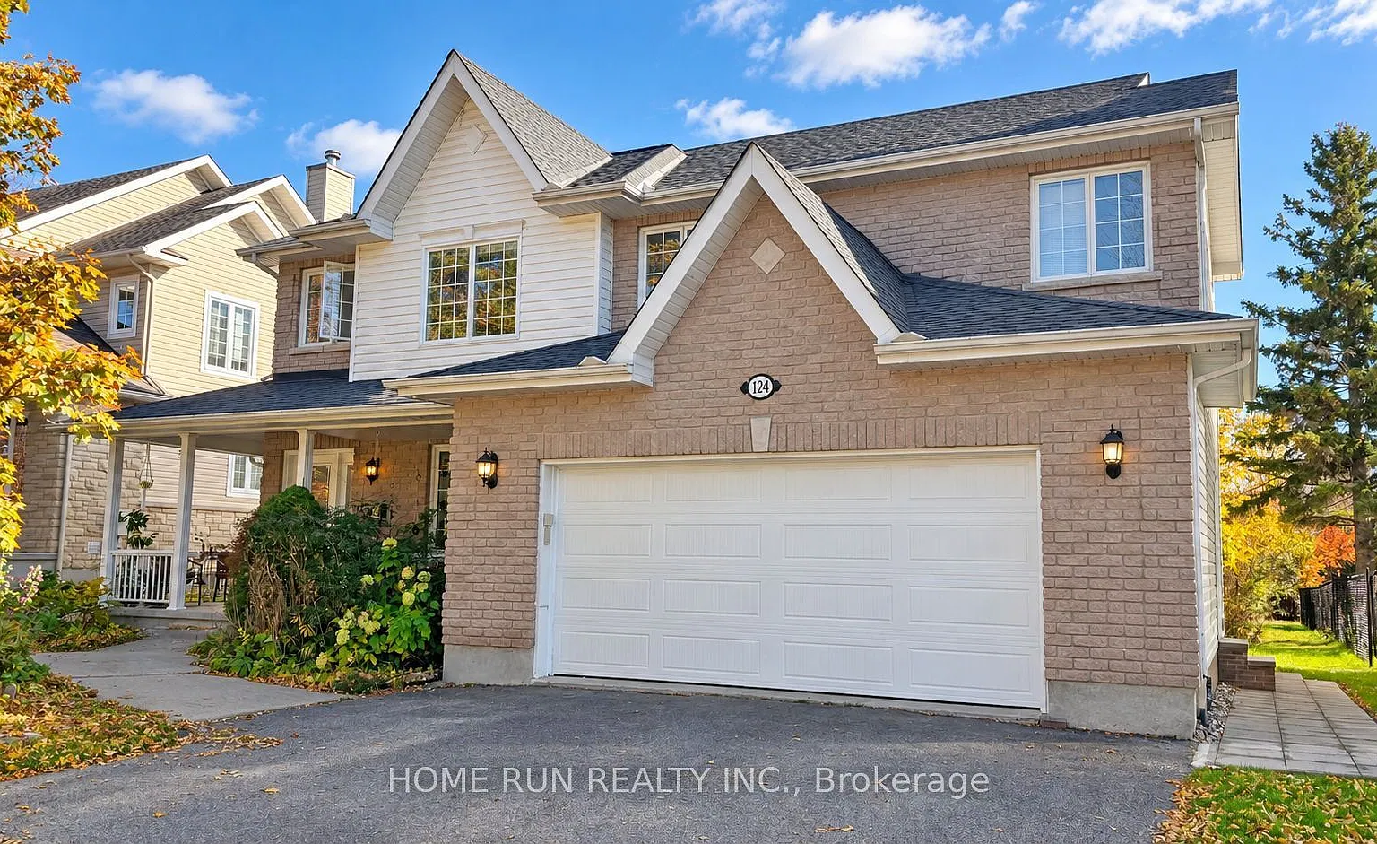 3 bed, $2,995 — Photo 2