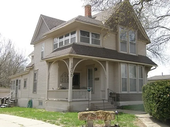 1205 Elm St, Marysville, KS 66508