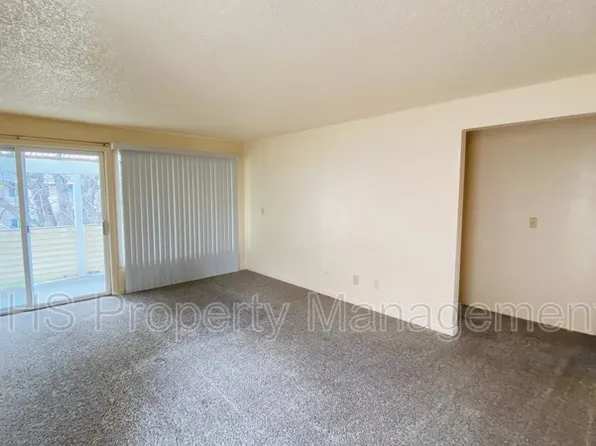 1913 Hoxie Ave APT C, Richland, WA 99354
