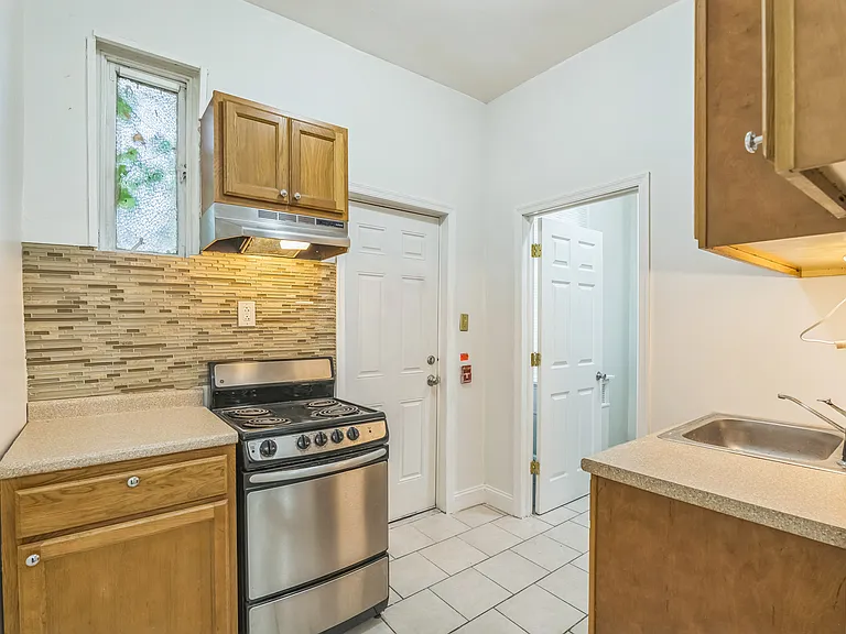 5005 N 12th St #1A — Photo 19
