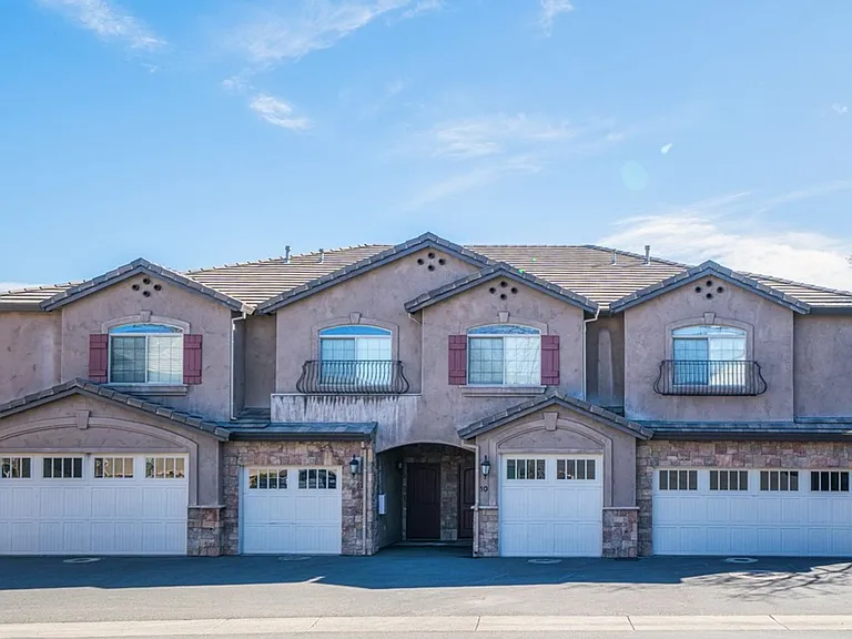 Ridgestone Villas - 870 Mission Sierra — Photo 84