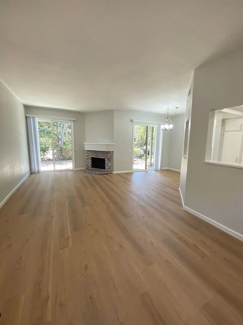 Completely Remodeled 2 Bedroom, 2 Bathroom Huntington Beach Condo For Rent With Parking and AC! — Photo 3