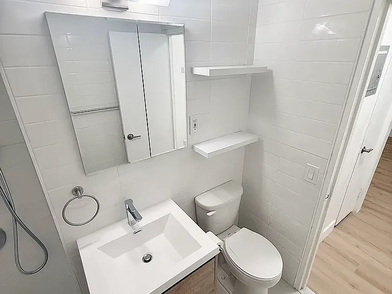 77 W 55th St #10H — Photo 11