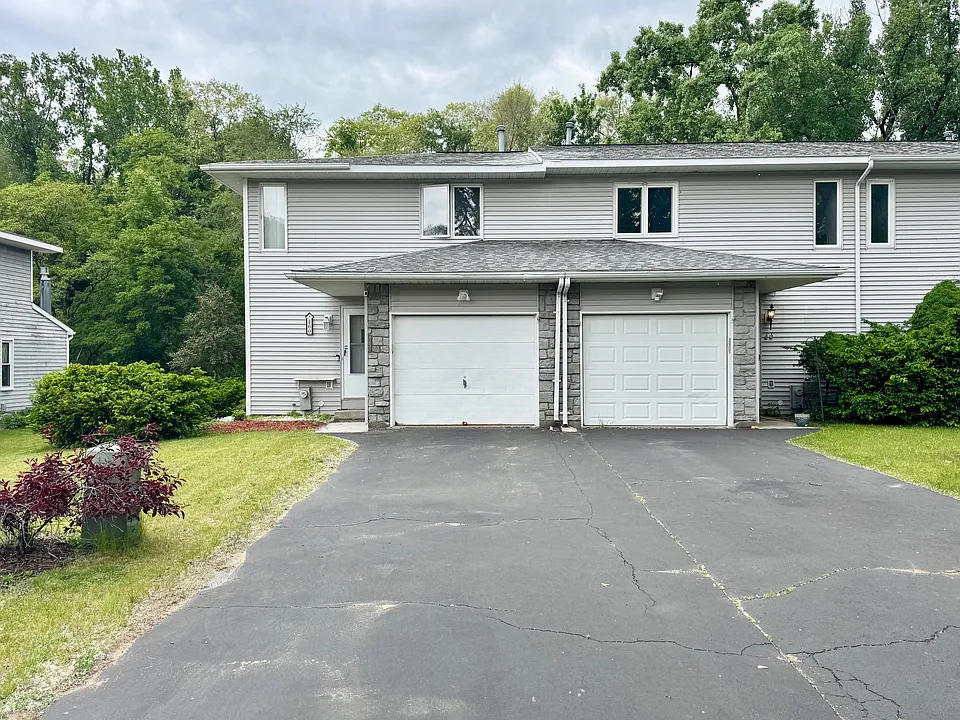 60 Velina Dr