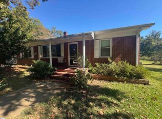 198 Mount Lebanon Church Rd, Greer, SC 29651