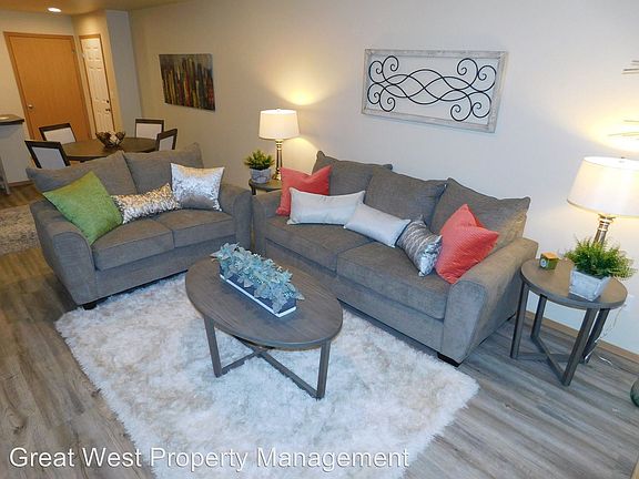 5th image of 5915 Lake Grove St SW #101