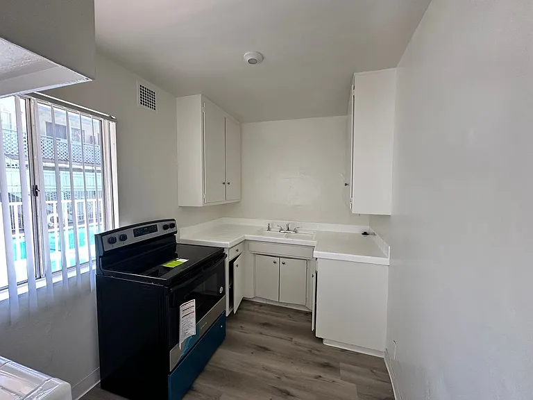 Saticoy Two Carriage House LLC — Photo 18