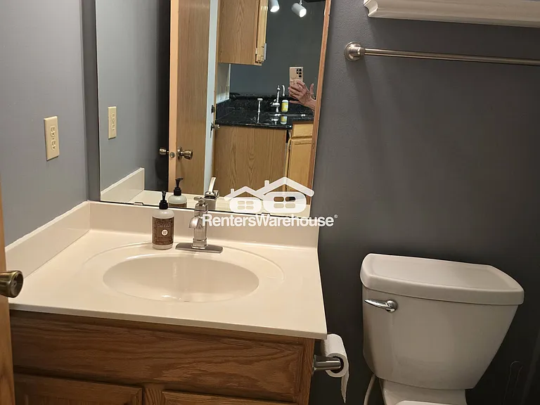 10962 Highland Rd — Photo 9