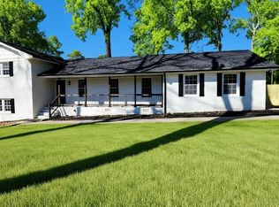 1390 White Oak St SE, Conyers, GA 30013