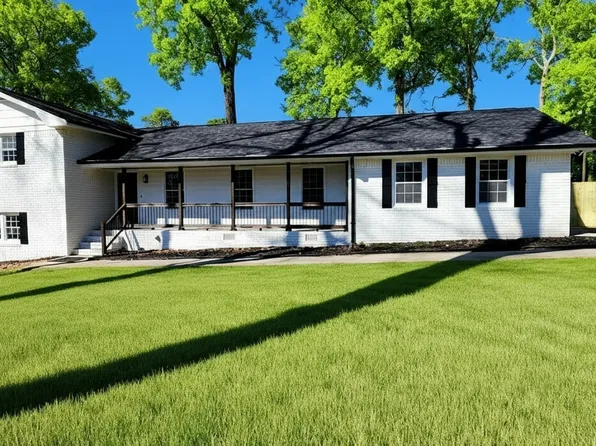 1390 White Oak St SE, Conyers, GA 30013