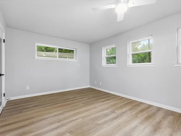 5719 Enchanted Ln — Photo 12
