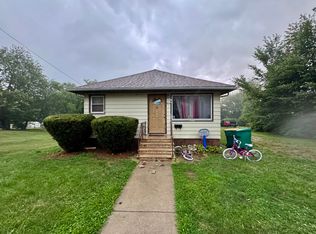 916 Magnolia Ave, Joliet, IL 60432